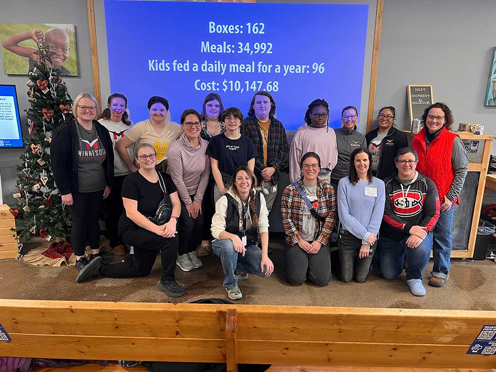 MNVS Students help at Feeding My Starving Children