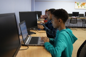 Teaching Online and Blended Learning Students